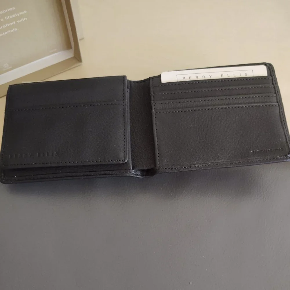Men Perry Ellis Wallet